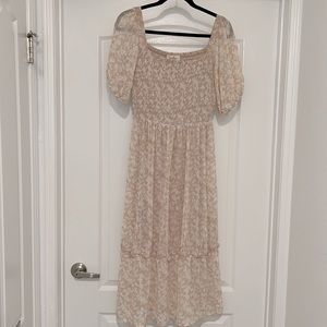 Puff sleeve floral midi dress